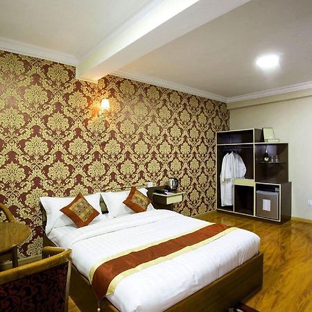 Thiha Bala Hotel Pyin Oo Lwin Eksteriør bilde