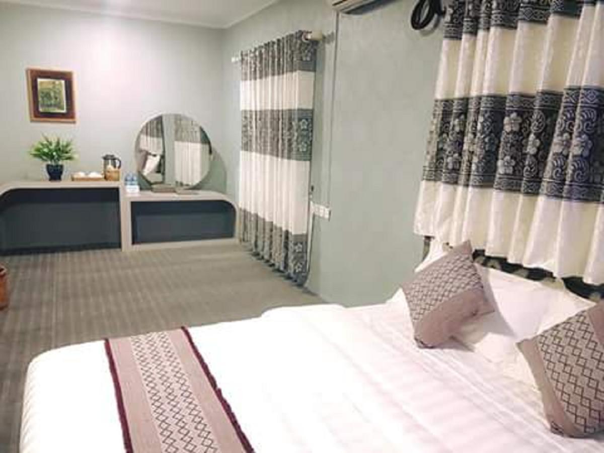 Thiha Bala Hotel Pyin Oo Lwin Eksteriør bilde