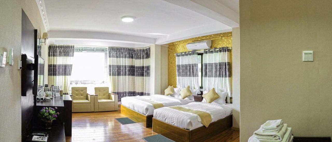 Thiha Bala Hotel Pyin Oo Lwin Eksteriør bilde
