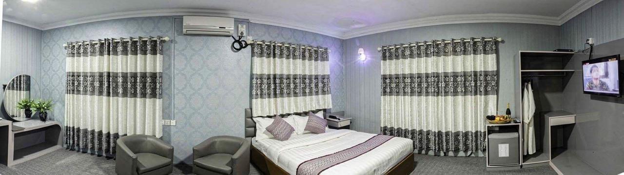 Thiha Bala Hotel Pyin Oo Lwin Eksteriør bilde